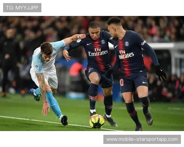 队内风暴:国王若不变阵,球队将陷长期迷途! 队内风暴:国王若不变阵,球队将陷长期迷途!