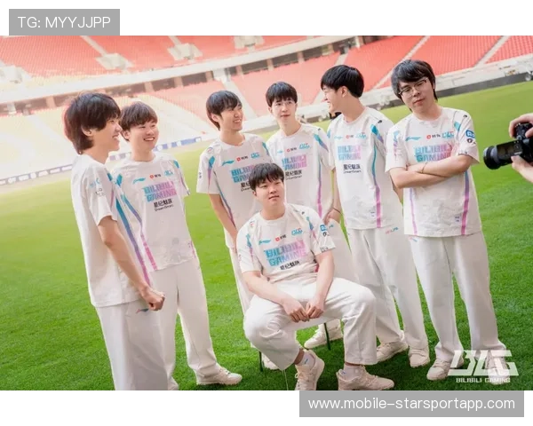 LPL战队团战策略精妙展示,团队战队 LPL战队团战策略精妙展示,团队战队