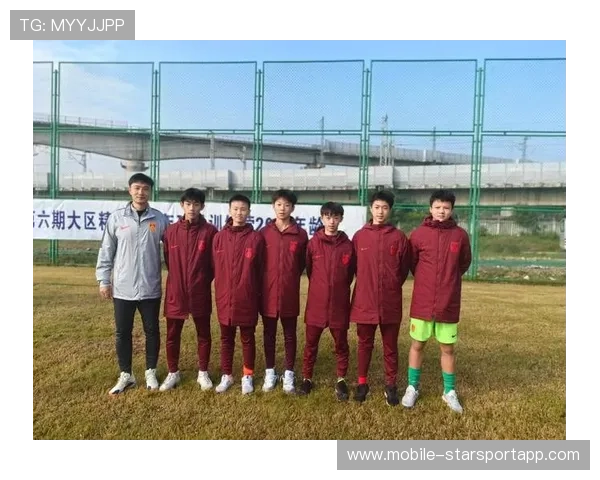 中国足球青训基地注重技能与体能平衡，中国足球青训学校排名