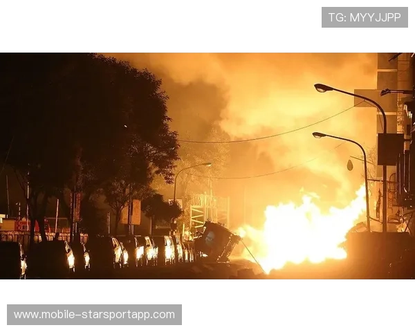 现场直击:最爆炸的逆转时刻!,最震撼的爆炸场面 现场直击:最爆炸的逆转时刻!,最震撼的爆炸场面