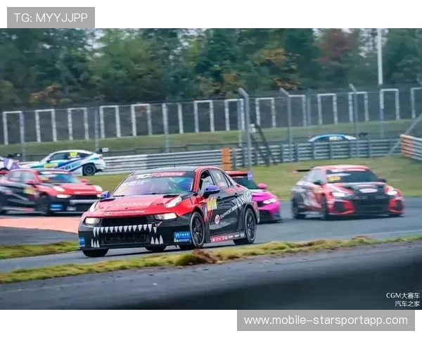 赛车赛事安全技术升级与应用研究 赛车赛事安全技术升级与应用研究